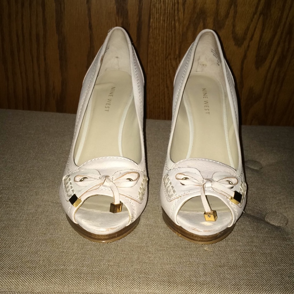 Elegant Nine West Sandals